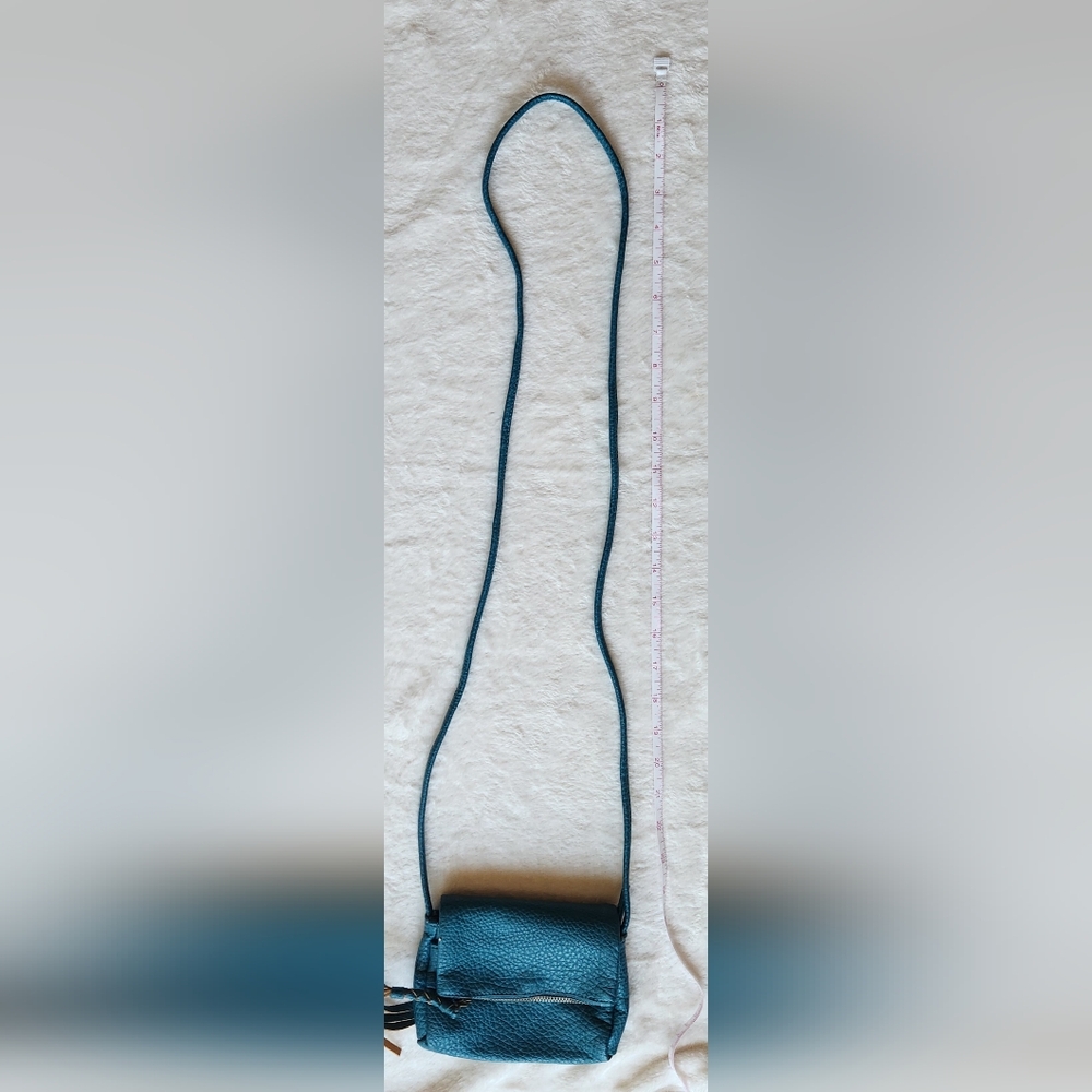 Mossimo Supply Co Blue Crossbody Bag with Textured Finish - Picture 9 of 11